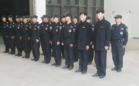 大型活动怎么做好安保防护服务工作？